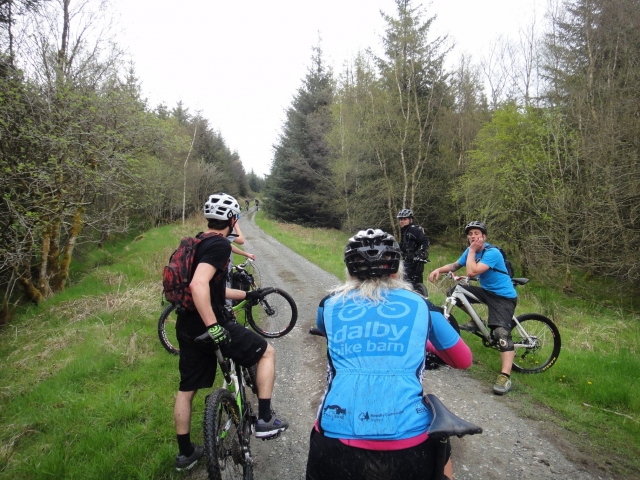  Pasar un día divertido con amigos 